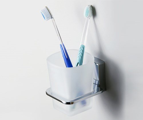 Стакан для зубных щеток стеклянный WasserKRAFT К-5028 хром